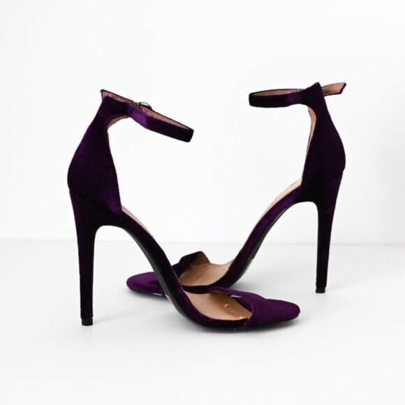 Charlotte Russe Purple Suede Heels - Size 7 - Picture 4 of 8